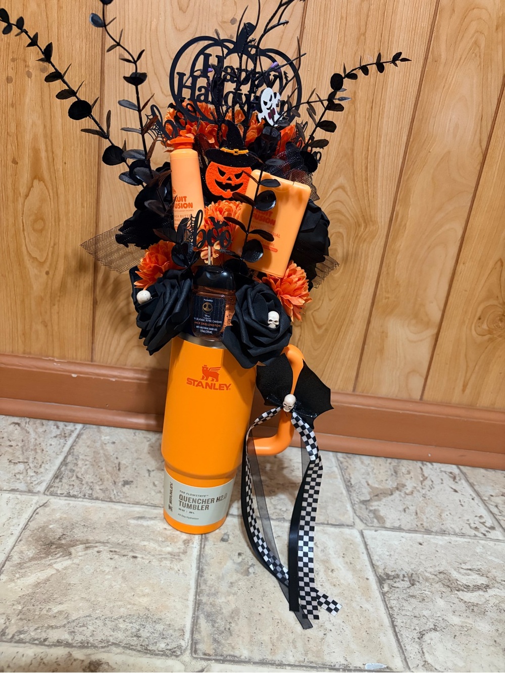 Stanley Orange Halloween Floral Quencher Tumbler Bundle